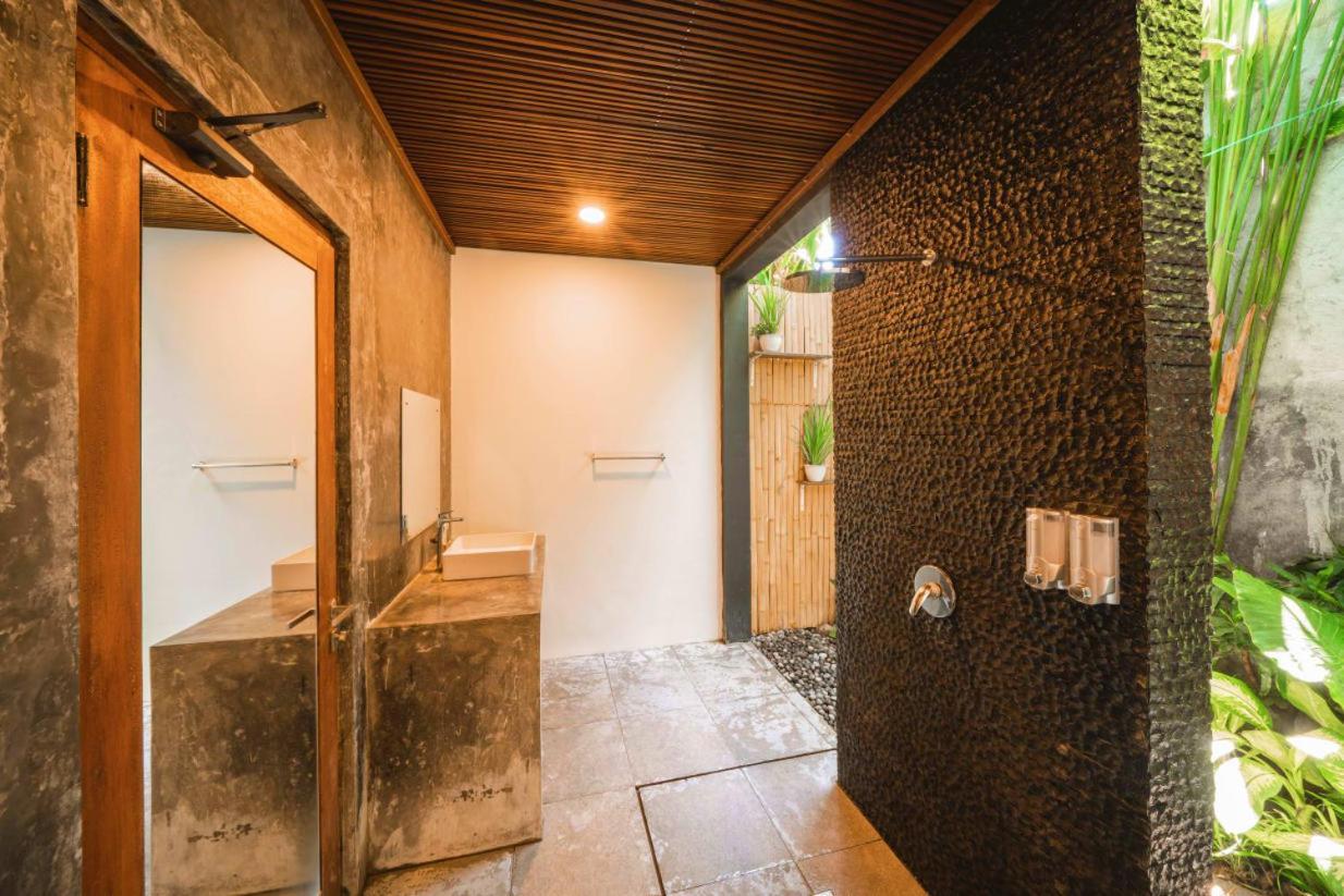 The Farm Hostel Canggu Exterior foto